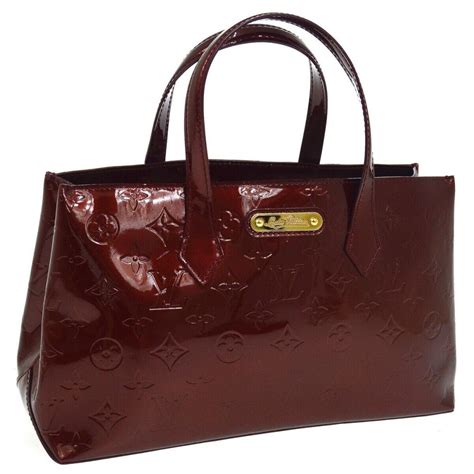 louis vuitton leather types|louis vuitton shiny leather bag.